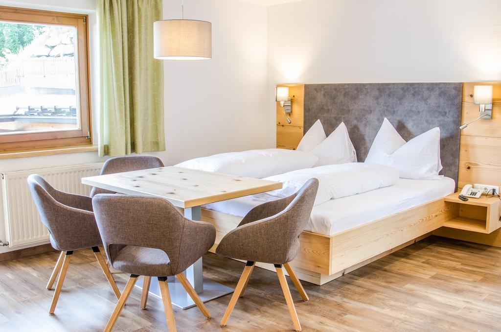 Pension Edelweiss Sankt Johann im Pongau Esterno foto