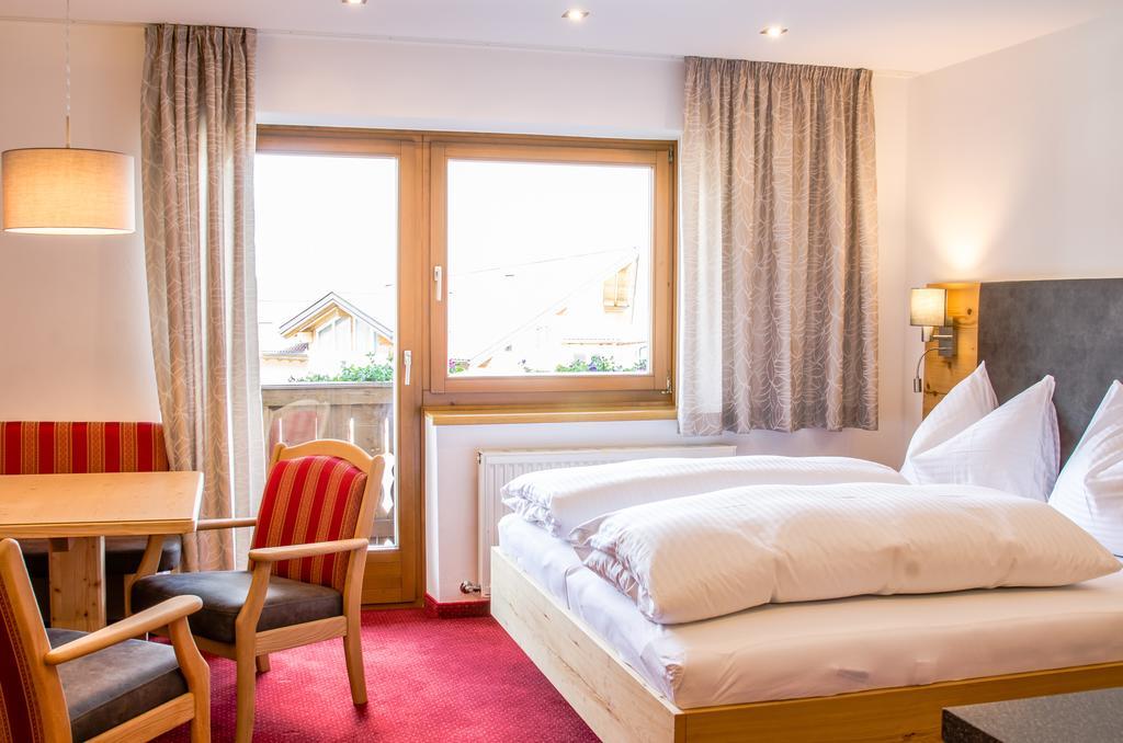 Pension Edelweiss Sankt Johann im Pongau Esterno foto